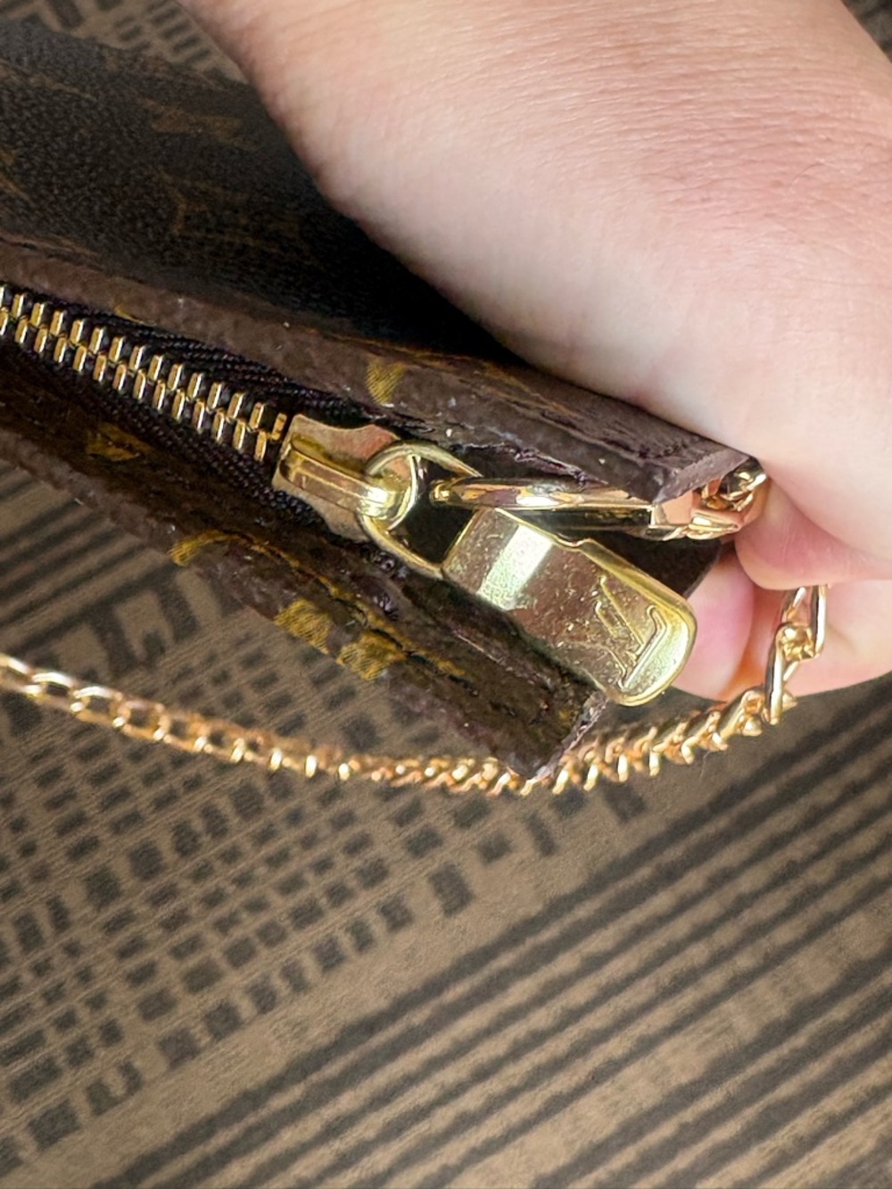 Auth Louis Vuitton Pochette Accessory Pouch GM Monogram Brown Leather pre-loved - Picture 8 of 12